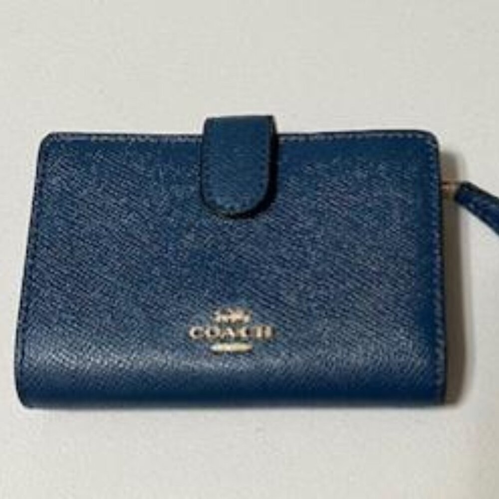 AUTHENTIC COACH MEDIUM CORNER ZIP WALLET